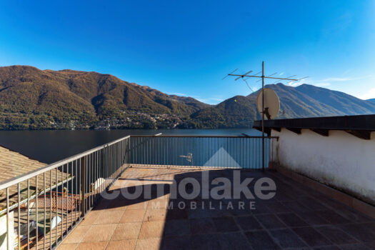 Lakeside home with a spacious terrace