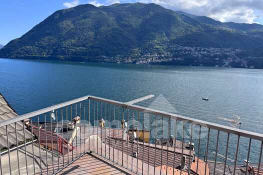 Lakeside home with a spacious terrace
