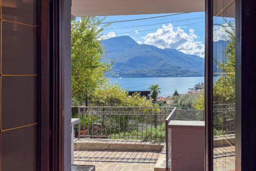Three-room apartment with lake view in Gravedona – near the centre