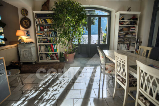 Villa facing the lake with boathouse in Moltrasio