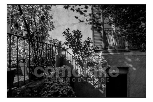 Villa facing the lake with boathouse in Moltrasio