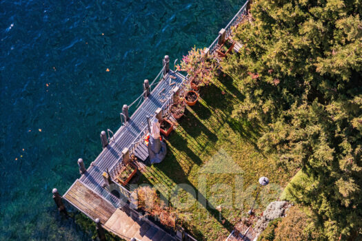Villa facing the lake with private boathouse in Moltrasio