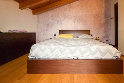 Small villa with garden in Pianello del Lario – lake view