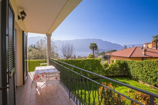 Small villa with garden in Tremezzina – stunning lake view