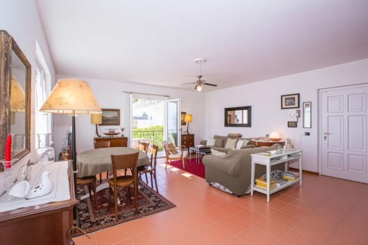 Small villa with garden in Tremezzina – stunning lake view