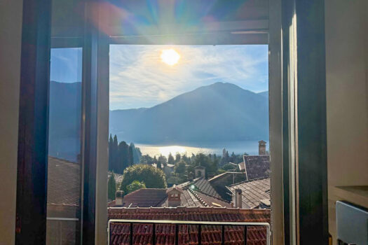 Apartment with lake view in Tremezzina – renovated