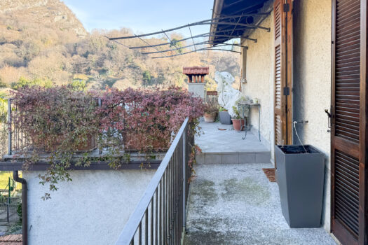 Apartment with lake view in Tremezzina – renovated