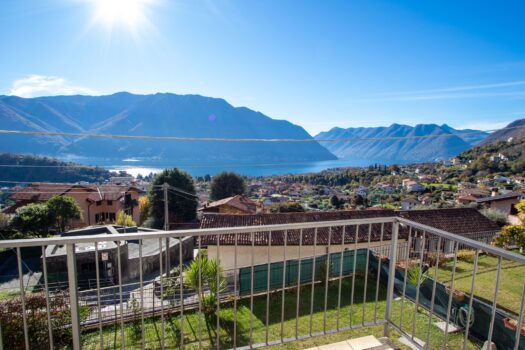 Apartment with garden in Tremezzina – stunning lake view