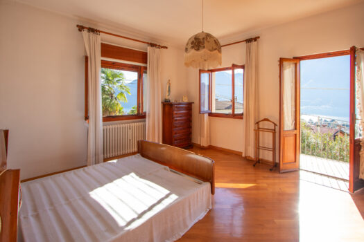 Apartment with garden in Tremezzina – stunning lake view