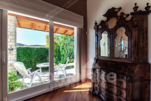 Modern villa with garden and lake view in Cernobbio