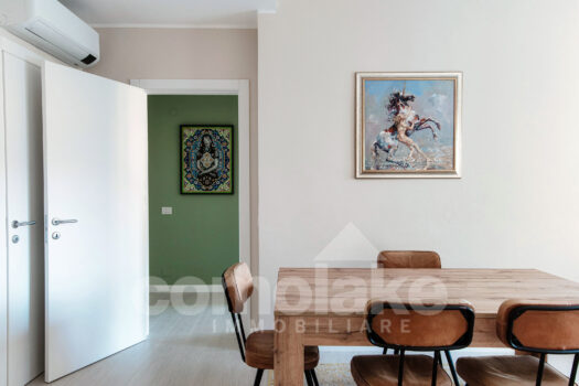 Central Cernobbio apartment with a terrace