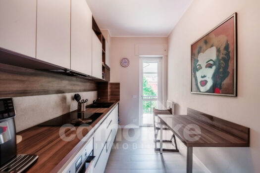 Central Cernobbio apartment with a terrace