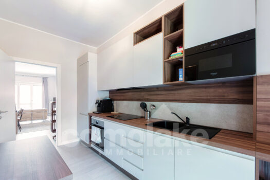 Central Cernobbio apartment with a terrace