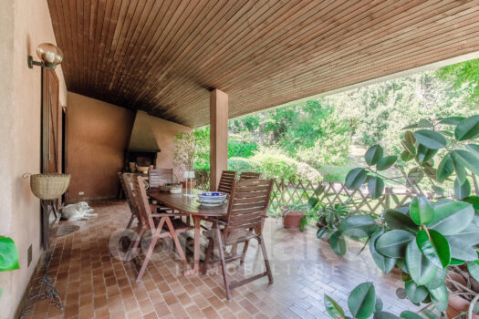 Independent villa with spacious garden in San Fermo Della Battaglia