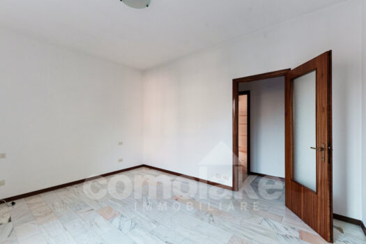 Apartment near Cernobbio with balcony and box