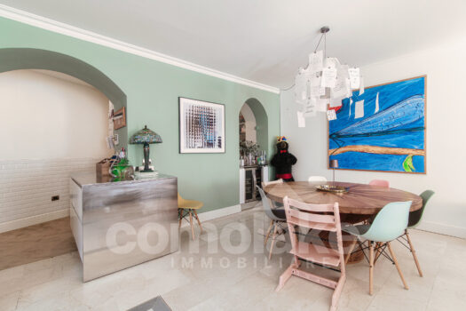 Apartment with garden on the lake and boat place near Cernobbio