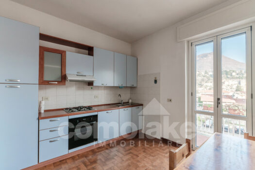 Apartment near Cernobbio with balcony and box