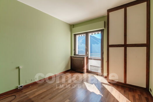 Penthouse with wonderful lake view in Cernobbio