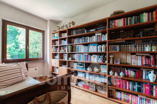 Independent villa with spacious garden in San Fermo Della Battaglia