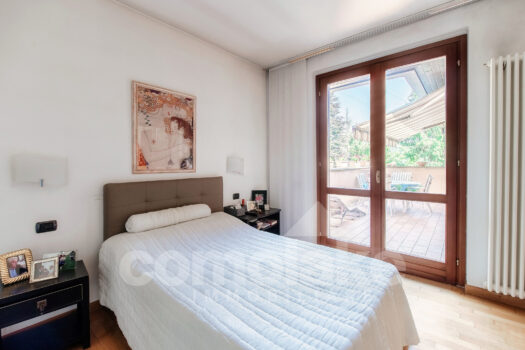 Independent villa with spacious garden in San Fermo Della Battaglia