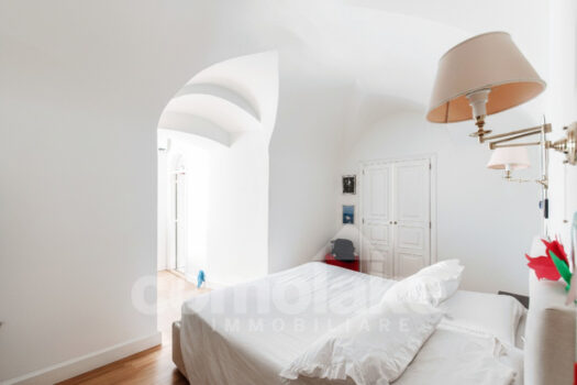 Apartment with garden on the lake and boat place near Cernobbio