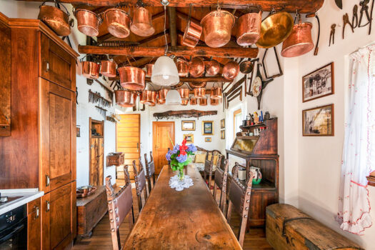 Villa with lake view in Cremia – dominant position