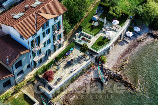 Modern lake front apartment near Bellagio