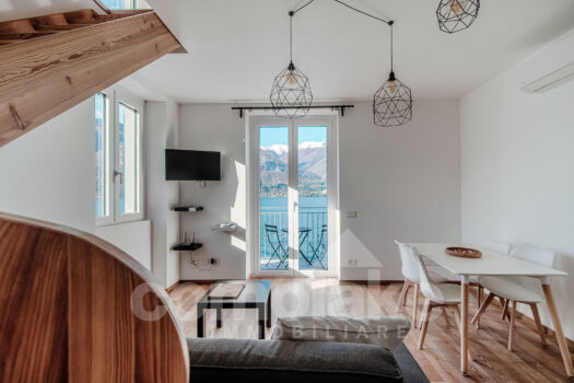 Modern lake front apartment near Bellagio