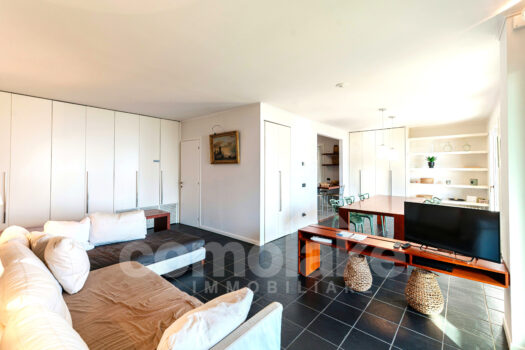 Villa with garden and wonderful lake view in Moltrasio