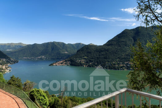 Villa with fabulous lake view in Cernobbio