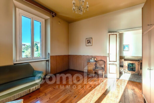 Classic villa with a large garden in Cernobbio