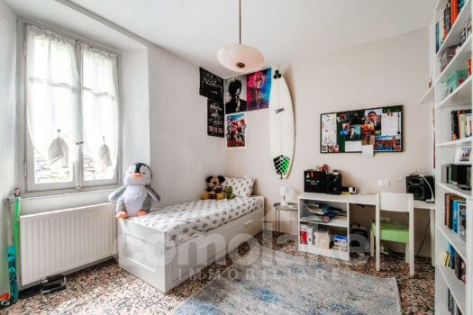 Lake house with garden in Torno