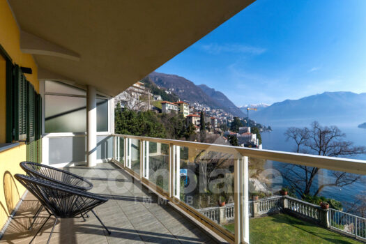 Villa with garden and wonderful lake view in Moltrasio