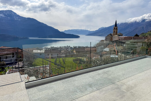 New modern apartments in Domaso – with a pool and lake views