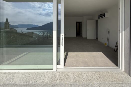 New modern apartments in Domaso – with a pool and lake views