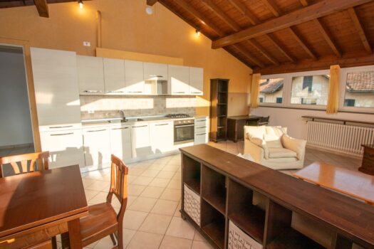 Renovated apartments with lake views and close to the center – Tremezzina