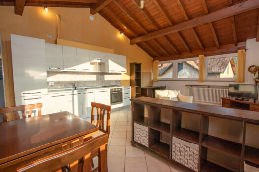 Renovated apartments with lake views and close to the center – Tremezzina