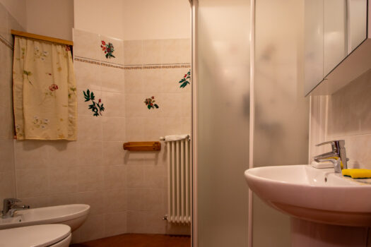 Two-room apartment with garage – Menaggio