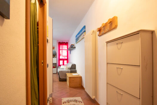 Two-room apartment with garage – Menaggio