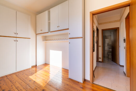 Villa with garden in Tremezzina – close to the center with lake view