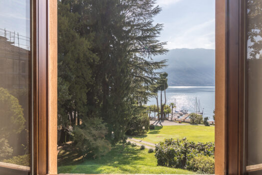 Villa directly on the lake in Tremezzina – stunning lake view