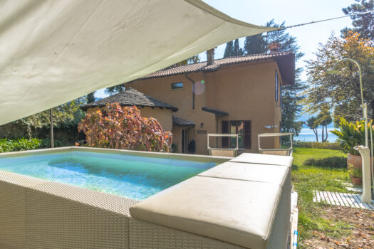 Villa directly on the lake in Tremezzina – stunning lake view