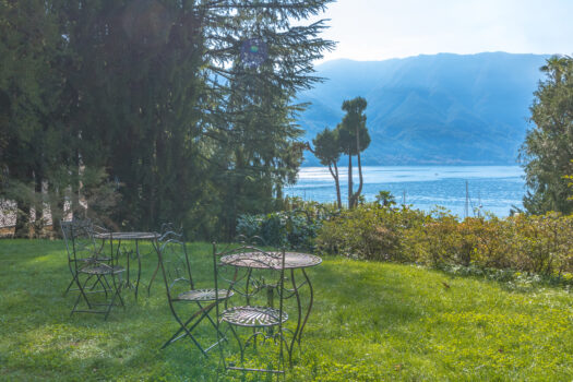 Villa directly on the lake in Tremezzina – stunning lake view