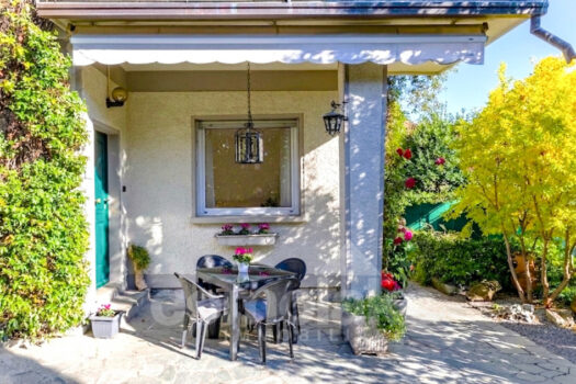 Apartment in villa with garden in Cernobbio