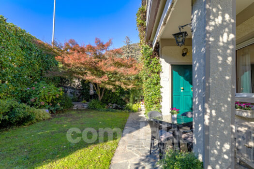 Apartment in villa with garden in Cernobbio