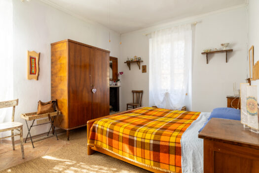 Detached house in Grandola ed Uniti – near the center