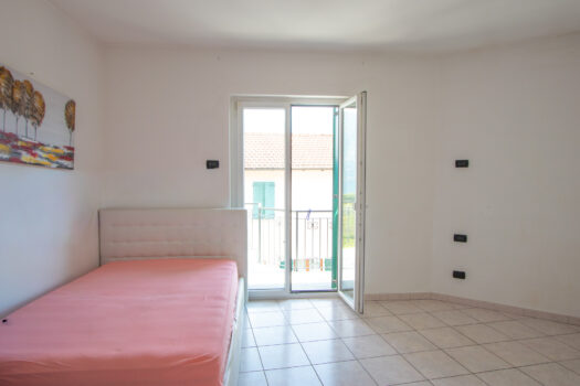 Three-room apartment with lake views in Tremezzina – near the lake
