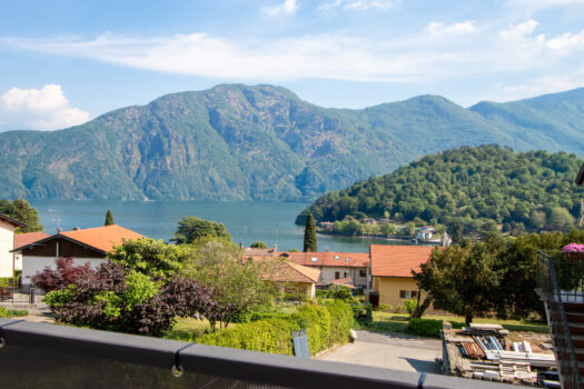 Three-room apartment with lake views in Tremezzina – near the lake