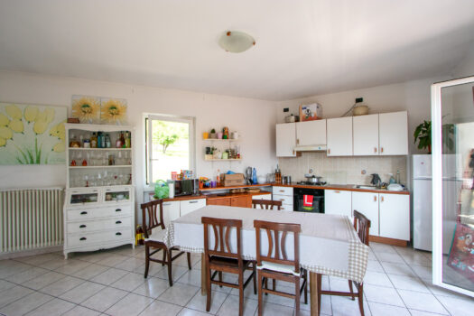 Three-room apartment with lake views in Tremezzina – near the lake
