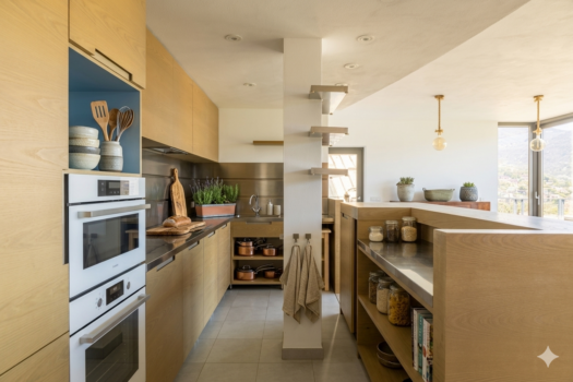 Luxury Villa in a modern context in Menaggio – pool and stunning lake views